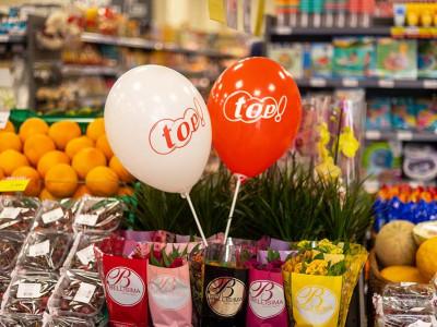 BUTIKKREYLLER - LEVERING OG MONTERING I DEN NYE BUTIKKEN I "TOPPEN" BUTIKKNETTVERK